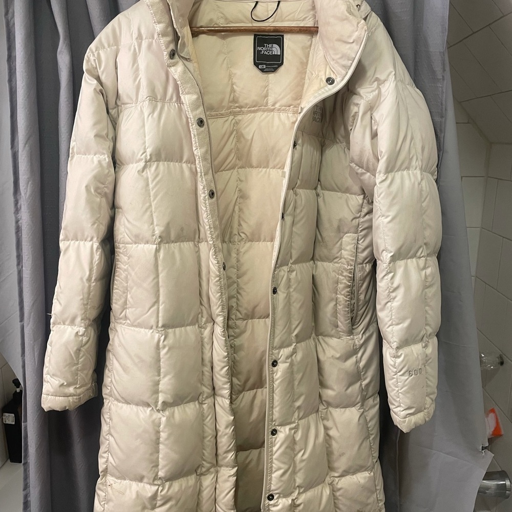 Women’s large north face puffer jacket below knee length